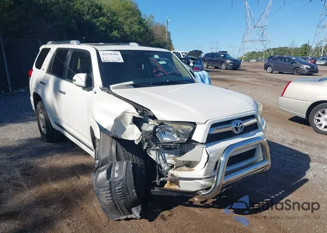 2011 Toyota 4Runner Sr5 V6 z USA, uszkodzony, nr VIN JTEBU5JRXB5046847